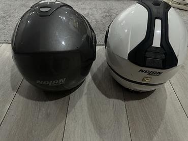 мужская сумка: Продаются 2 шлема, итальянские NOLAN 1 - Nolan N40-5 GT (M) белый. 2 — 4