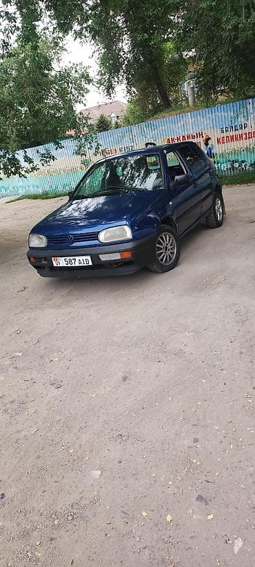 Volkswagen Golf: 1992 г., Хэтчбэк