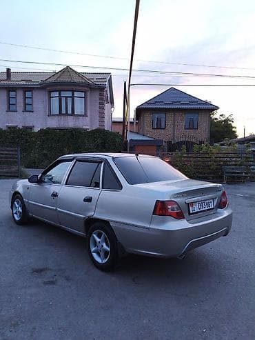 Унаа сатуу: Daewoo Nexia: 2008 г., 1.6 л, Кол менен иштөөчү, Бензин, Седан — 5