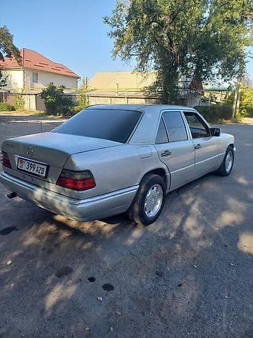 key maker: Mercedes-Benz E-Class: 1994 г., 2.2 л, Автомат, Бензин, Седан — 4