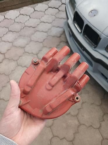 hyundai porter 1: Крышка распределителя зажигания (трамблёра) для BMW - Тип: крышка — 1