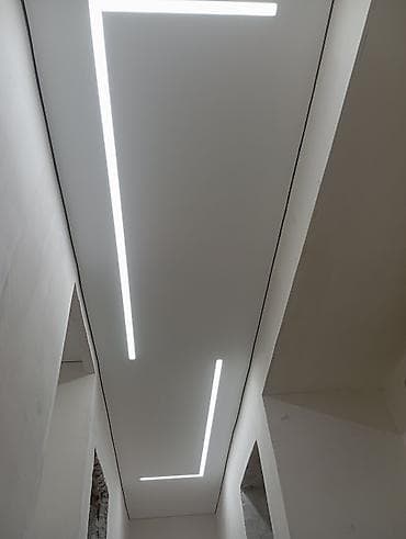 Натяжной потолок: Натяжные потолки с интегрированным LED-освещением - Современные — 4