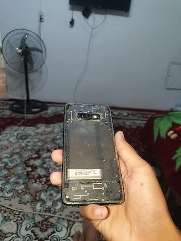 enter kg: Samsung Galaxy S10e, Б/у, 128 ГБ, цвет - Синий, 2 SIM — 2