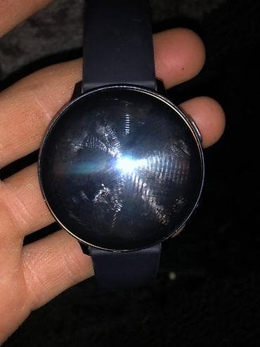 Техника жана электроника: Samsung Galaxy Watch Active2 (модель SM‑R820), диаметр 44 мм. Зарядник — 1