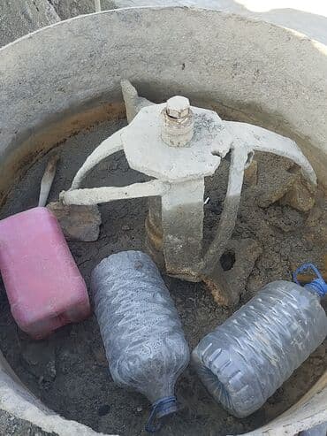 Торговое оборудование: Бетономешалка Принудительная, Большая (более 300 л), Б/у — 4