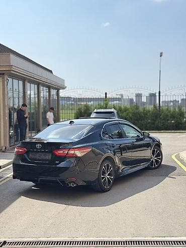 corolla runx: Toyota Camry: 2018 г., 2.5 л, Типтроник, Бензин, Седан — 5