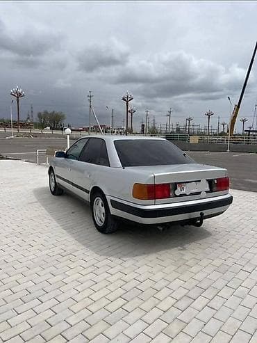 Audi: Audi S4: 1993 г., 2.6 л, Механика, Бензин, Седан — 3