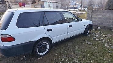 универсал гольф: Продаётся универсал белого цвета. 5 дверей, 5 посадочных мест. Задняя — 3