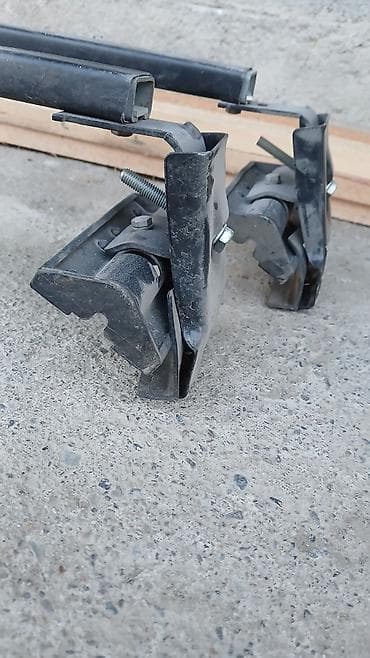 Шиналар жана дисктер: Туурасынан кеткен жаалар Рейлингдерге Колдонулган, Өзү алып кетүү — 1