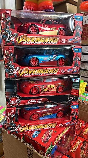 Игрушечные машины на радиоуправлении Avengers Super Hero / Cars RC -