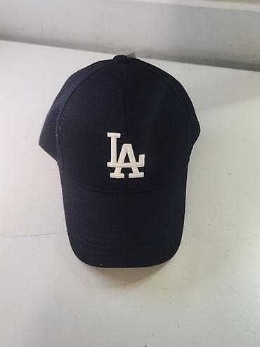 Женская одежда: Кепка, Шестиклинка, New York Yankees, Козырек: Изогнутый, С вышивкой — 2