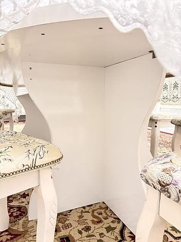 стол стул для гостиной: Стол и стул для зала, Б/у, цвет - Белый — 4