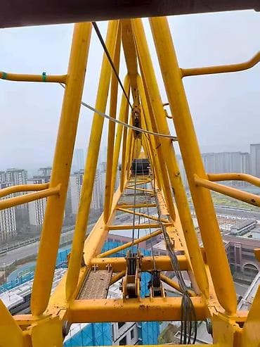 аренда тандыр: Башенный кран в аренду 10тонн, высота 80 метров. Стрела 70 метров! — 2