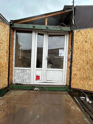 строительные вагоны: Модульный торговый павильон/контейнер с крышей - Планировка: одно — 4