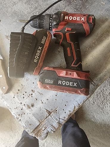 набор макита: Аккумуляторная дрель‑шуруповёрт RODEX - Питание: 21 В, Li‑ion - В — 2