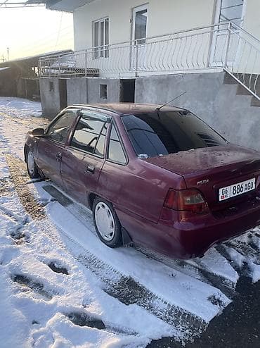mazda 626 1990: Продаётся седан красного цвета. Компактный городской автомобиль с — 6