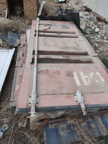 Продается двери от контейнера (сухопутный) комплект район Ак-орго