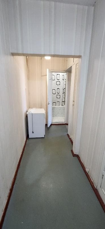 Кыймылсыз мүлк: 1 бөлмө, Менчик ээси, Чогуу жашоосу жок, Толугу менен эмереги бар — 7