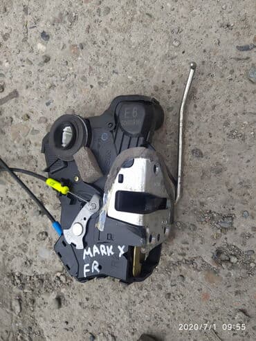 реставрация бронированных дверей: Toyota Marx 2 Замок дверной центральный, Тойота Маркс 2 замок дверной — 1