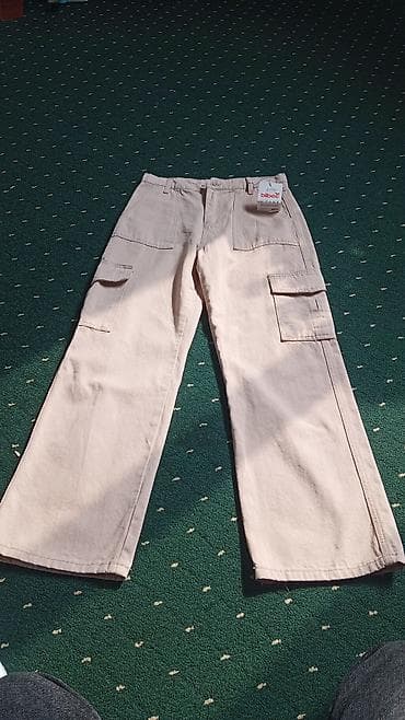 Другая женская одежда: Штаны-карго Bilbec, бежевые - Прямой свободный крой, широкая штанина — 1