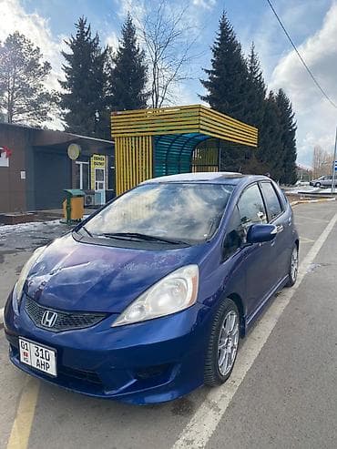 daixatsu move: Honda Fit: 2009 г., 1.5 л, Бензин — 1
