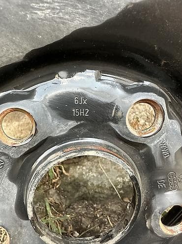 socket set 216: Железные Диски R 15 отверстий - 5, Б/у — 3