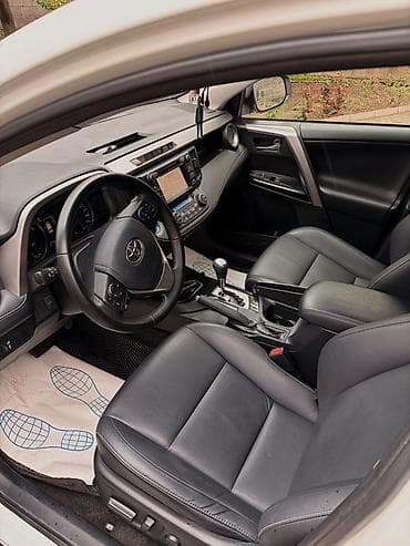 Унаа: Toyota RAV4: 2018 г., 2.5 л, Вариатор, Гибрид, Кроссовер — 5