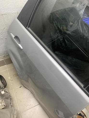 Лючки бензобака: Дверь Задняя левая Toyota, Б/у, Оригинал — 1