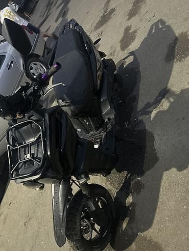 gilera runner: Тип скутера 150 куб. см, Бензин — 2