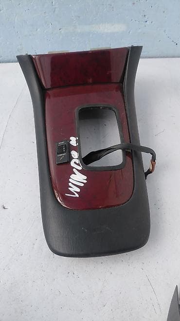 рейка виндом: Центральная консоль Toyota 2003 г., Б/у, Оригинал, Япония — 1