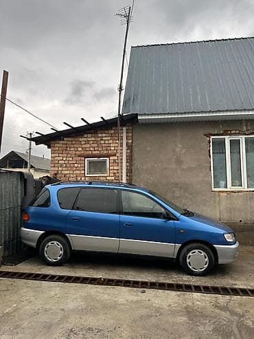 55 amg: Toyota Picnic: 1997 г., 2 л, Механика, Бензин, Минивэн — 2