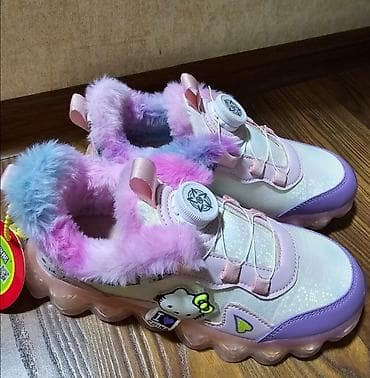 Сабо: Продаю детские утеплённые кроссовки 38 размера. Маломерки. С тёплым — 2