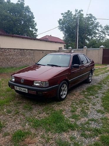 нетта л: Volkswagen Passat: 1993 г., 2 л, Бензин, Седан — 2