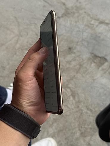 macbook 2012 pro: IPhone 11 Pro Max, Б/у, 256 ГБ, Золотой, Чехол, 100 % — 3