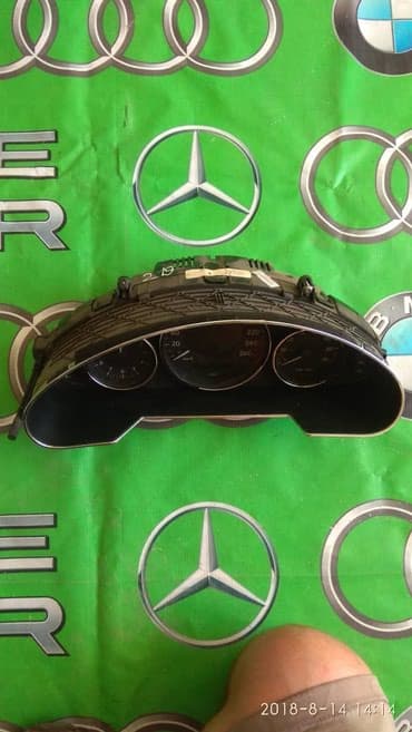 ремонт спидометра: Панель приборов на мерседес W219 — 1