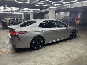 es 2016: Toyota Camry: 2020 г., 2.5 л, Автомат, Бензин, Седан — 5