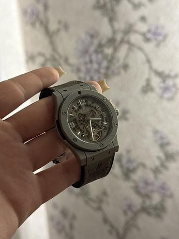 Аксессуары: Часы Hublot, скелетон - Корпус: матовый металл серого тона с — 2