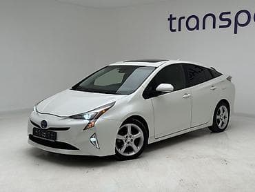 Toyota Prius: 2016 г., 1.8 л, Автомат, Гибрид, Хэтчбэк