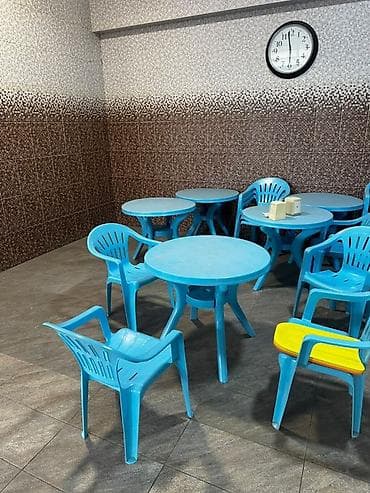 small table: Пластиковый стол, Б/у, Круглый, Самовывоз, Платная доставка, цвет - Синий — 3
