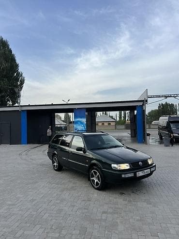 mers 210: Volkswagen Passat Variant: 1993 г., 2 л, Механика, Бензин, Универсал — 1