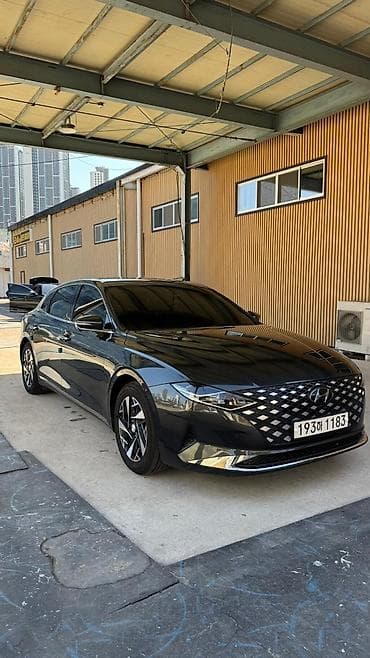 samsung car: Hyundai Grandeur: 2021 г., 2.4 л, Автомат, Гибрид, Седан — 1