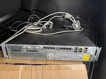 mini: Маршрутизатор Cisco 2911 (ISR G2), форм‑фактор 1U для монтажа в — 1