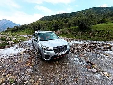 авто прикуриватель: Subaru Forester: 2019 г., 2.5 л, Бензин — 6