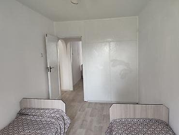 3 комнаты, 58 м², 104 серия, 4 этаж, Старый ремонт