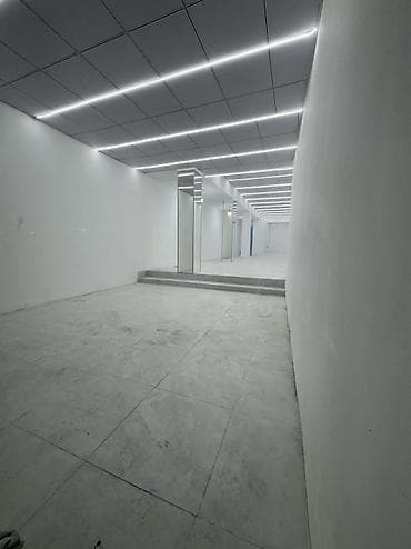 фургон дом: Коммерческое помещение с витринными окнами, первая линия,панорамные — 9