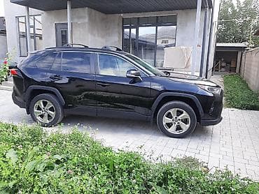 Toyota RAV4: 2021 г., 2.5 л, Автомат, Гибрид, Кроссовер