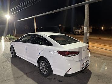 prius 30: Hyundai Sonata: 2019 г., 2 л, Автомат, Газ, Седан — 6