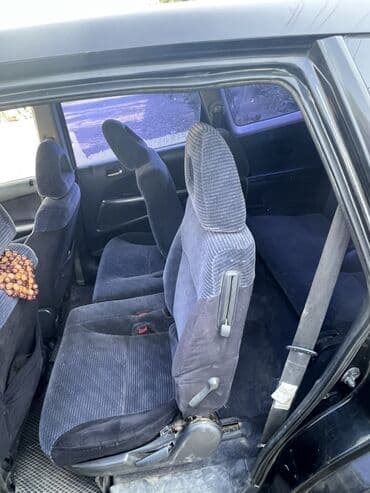 скутеры обмен: Honda Stream: 2002 г., 2 л, Механика, Бензин, Универсал — 6