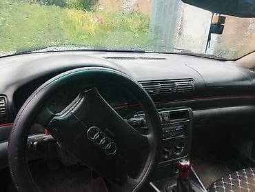 Audi: Audi A4: 1995 г., 1.8 л, Механика, Бензин, Седан — 8