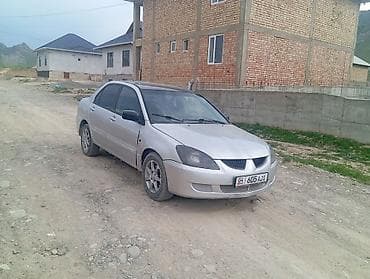 бар авто: Mitsubishi Lancer: 2005 г., 0.8 л, Кол менен иштөөчү, Бензин, Седан — 5